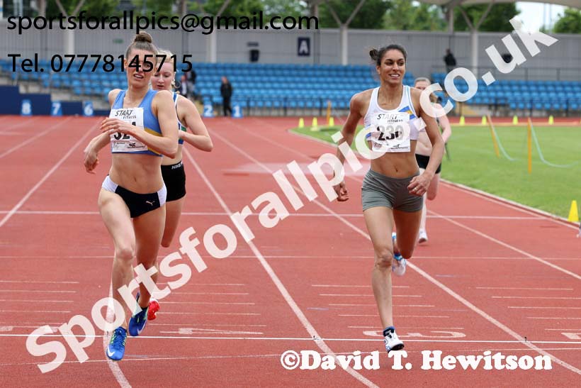 Senior womens 400 metres, Northern Senior and Under-20s Champs., SportsCity, Manchester. Photo: David T. Hewitson/Sports for All Pics